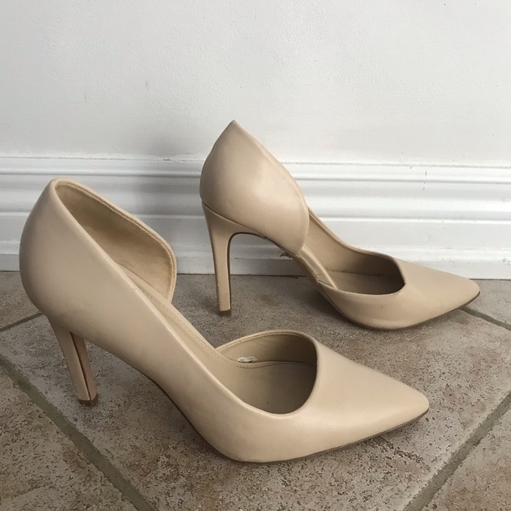 Nude heels - Picture 2 of 2